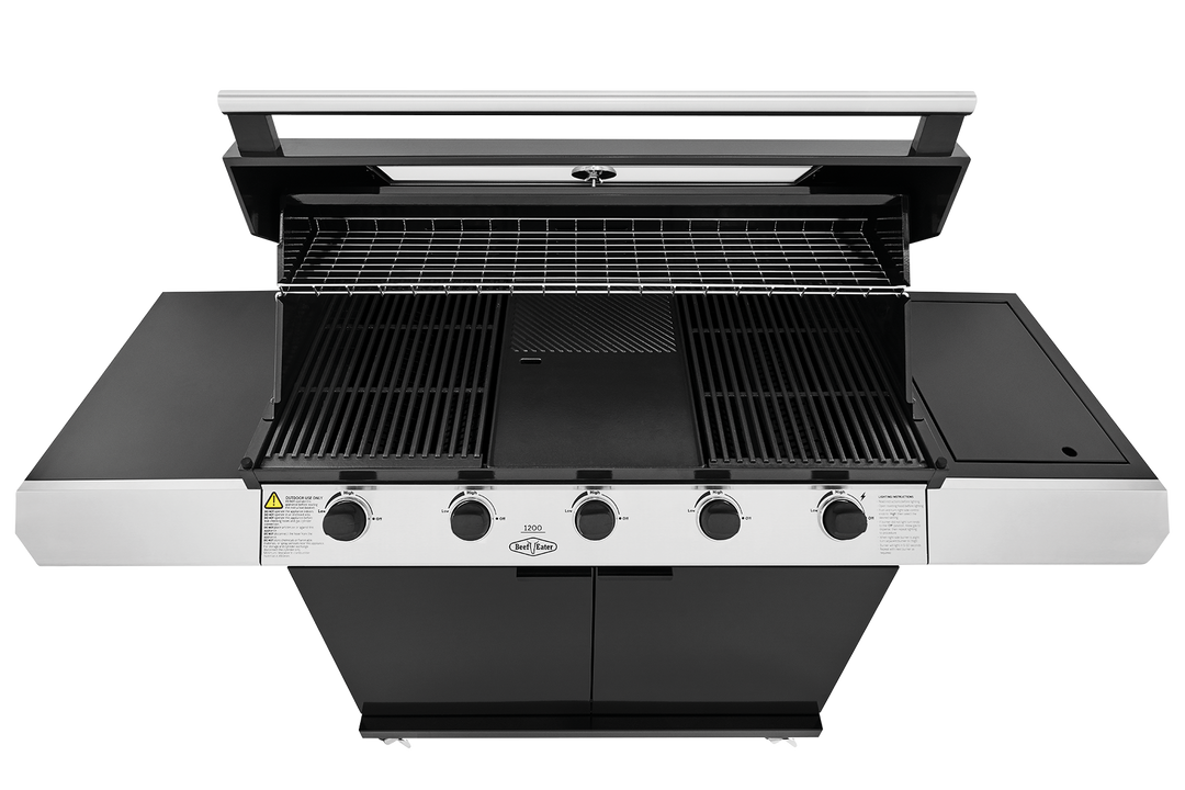 BEEFEATER BEEFEATER 1200 SERIES FREESTANDING BBQ 5 BURNER BLACK ENAMEL