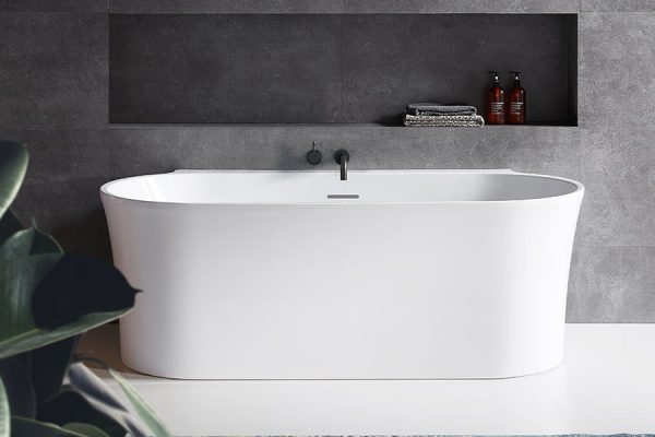 Decina Aurora 1500 Back-To-Wall Freestanding Bath - Overflow - Matte White